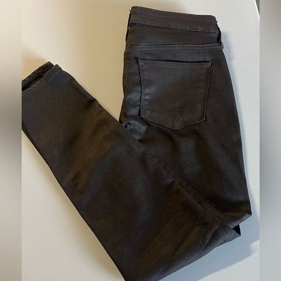 2 Pair- Universal Thread jeans - Picture 8 of 11